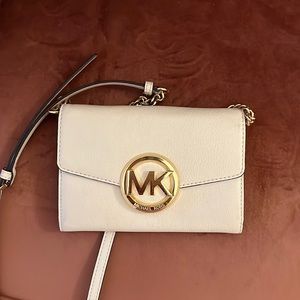 MK wallet on chain